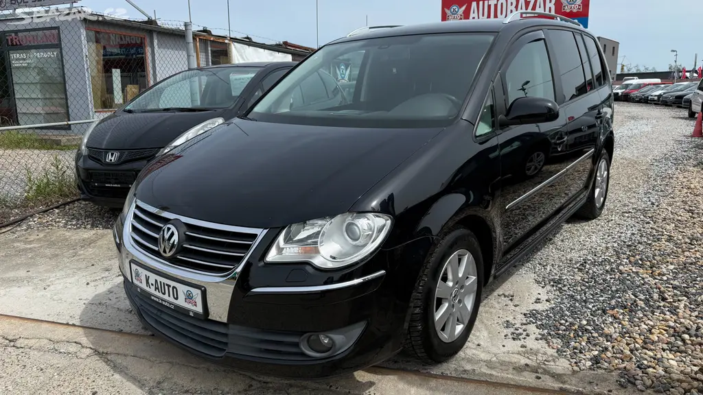 Volkswagen Touran 1.4TSi 103kW DSG,Tažné,ALU